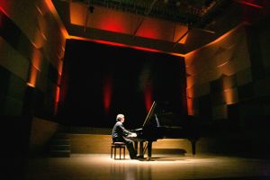 Marek Szlezer - 1171st Liszt Evening, the Wroclaw Philharmonic Hall,  24th September 2015. Photo by Andrzej Solnica.